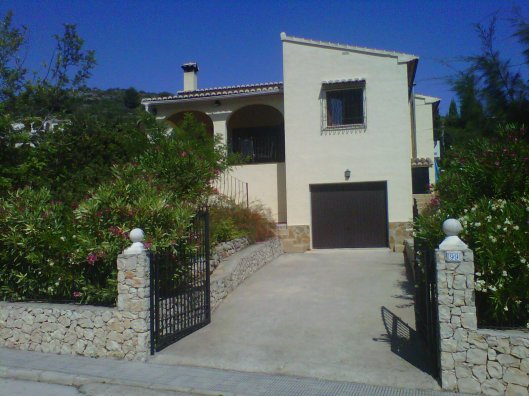 IMG00220-20110628-1125